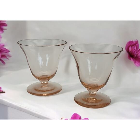 Vintage Tiffin Pink Depression Glass Oyster Fruit Cocktail Glasses Set of 2 1930 - Picture 1 of 8